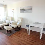Haus Norderhoog 69 *